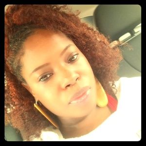 Meet your Posher, Sharika